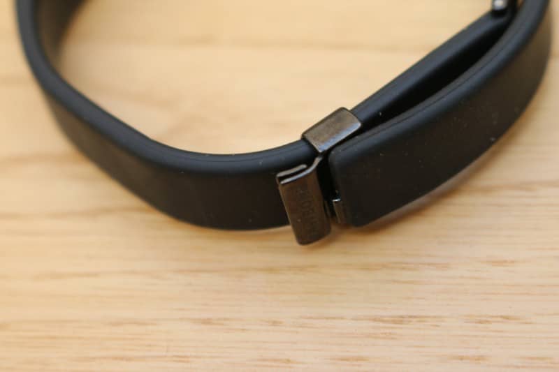 Jawbone UP3 vs Huawei Talkband B2 design ergonomie