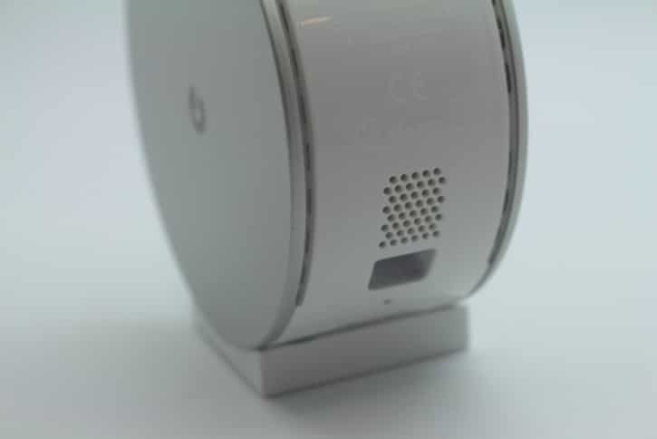 MyFox home alarm security camera connexion arriere 