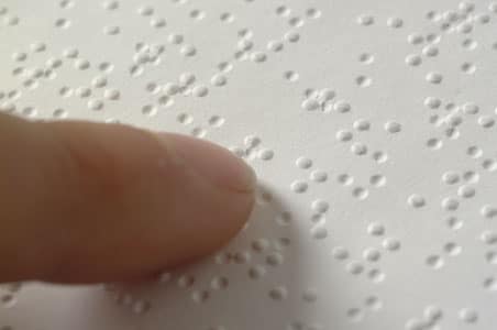 Tablette tactile braille