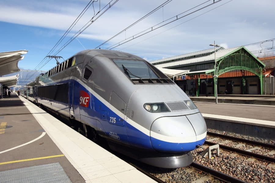 La Sncf Innove En Présentant Son Futur Tgv Connecté 7280