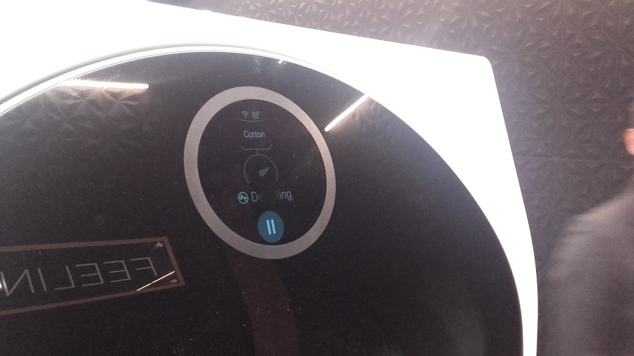 LG Signature machine à laver connectée
