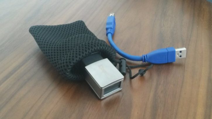 Test Kingston Data Traveler Ultimate GT USB 3.1 Design et Ergonomie Sac de transport