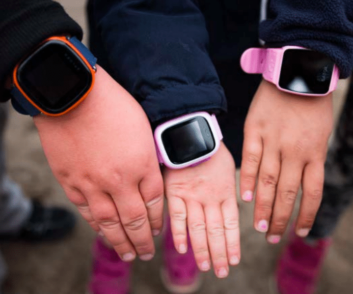 kids smartwatch, montre connectée, allemagne, surveillance, sécurité objet connecte