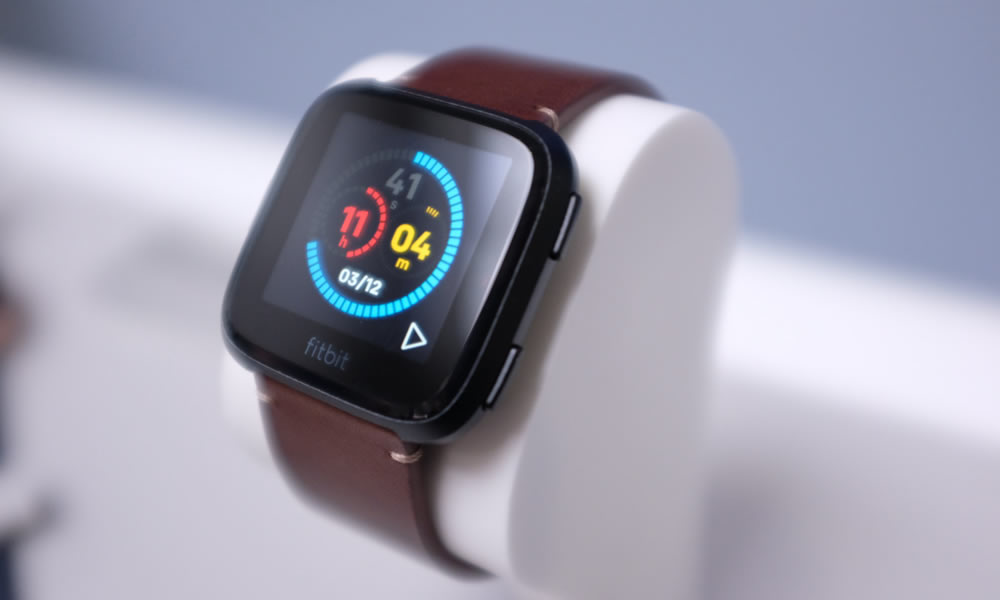 Fitbit suivi de cycle menstruel montre connectée smartwatch