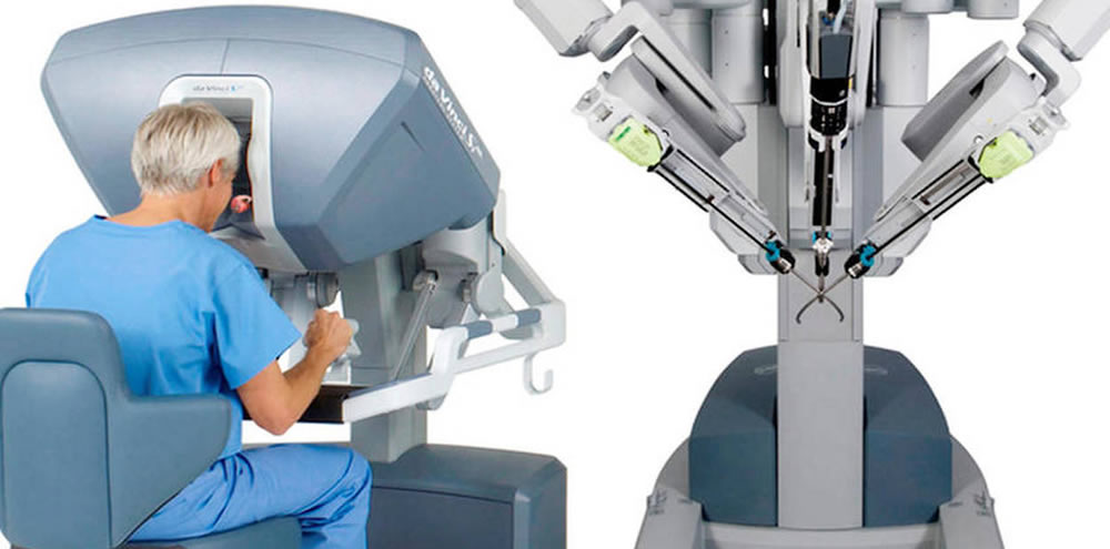 Robots chirurgiens bloc opératoire