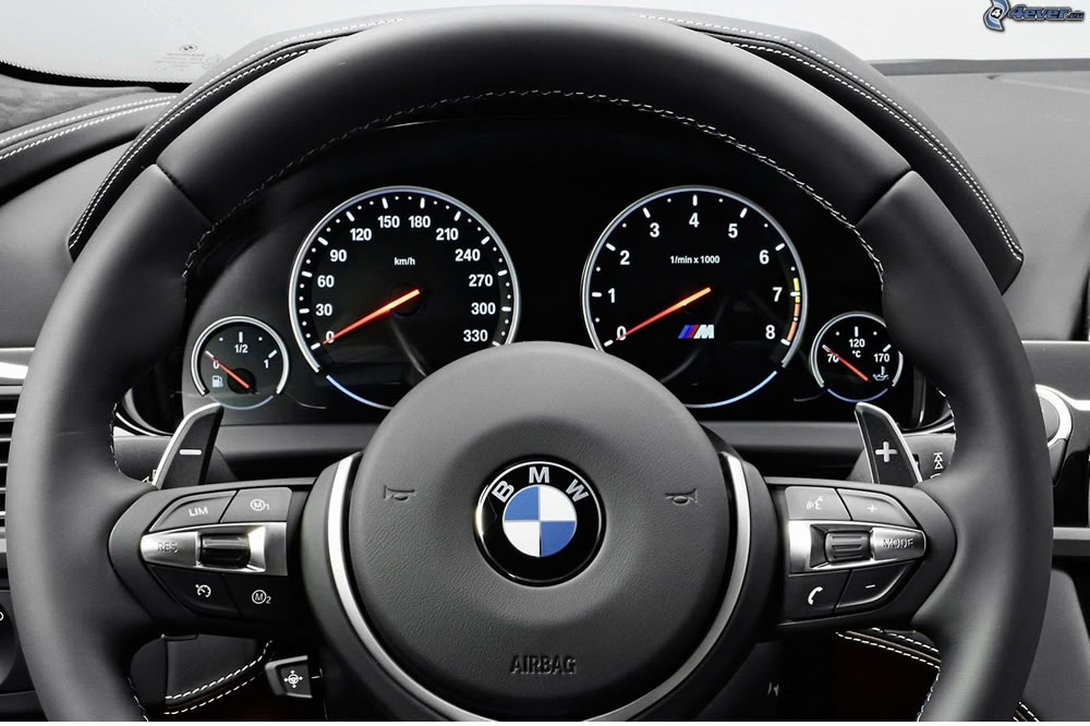 BMW Fossil montre connectée intelligente