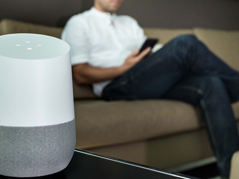 employe google home ecoute