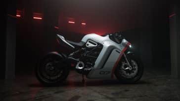 moto électrique futuriste