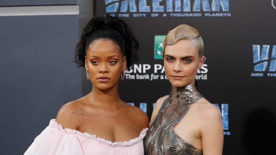 Rihanna et Cara Delevingne à l'avant-première de Valérian et la cité des mille planètes disponible actuellement sur Netflix et film n°1