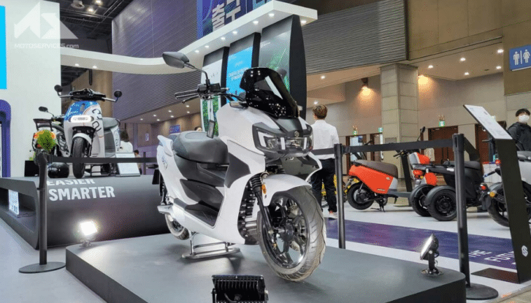 Gogoro maxi scooter électrique