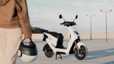 honda lance scooter électrique