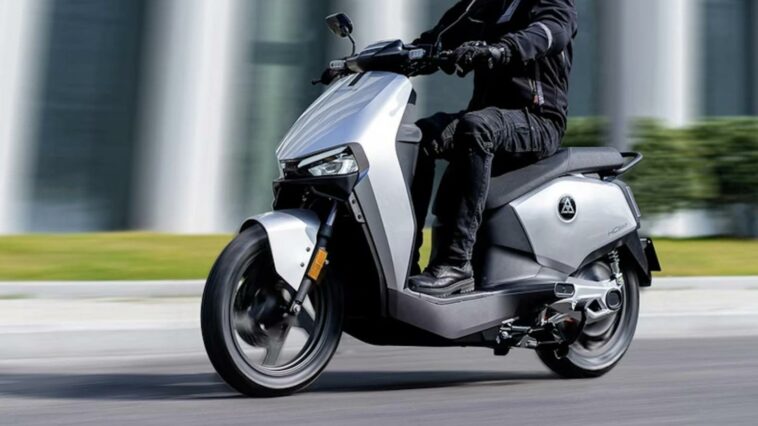 Sarkcyber scooter électrique tous permis