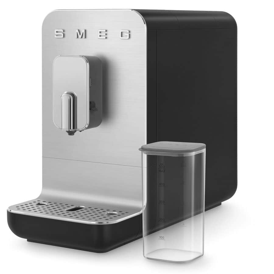 SMEG BCC13 Machine à café automatique