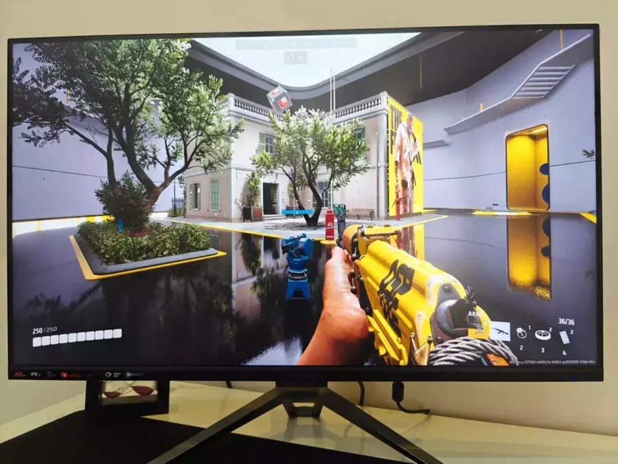 Résolution Full HD 240 Hz AMD Adaptive-Sync Expérience de jeu immersive