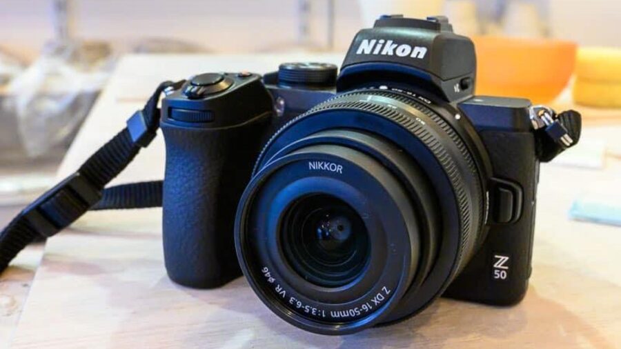 Nikon Hybride Z50 : performances exceptionnelles dans un format compact et léger