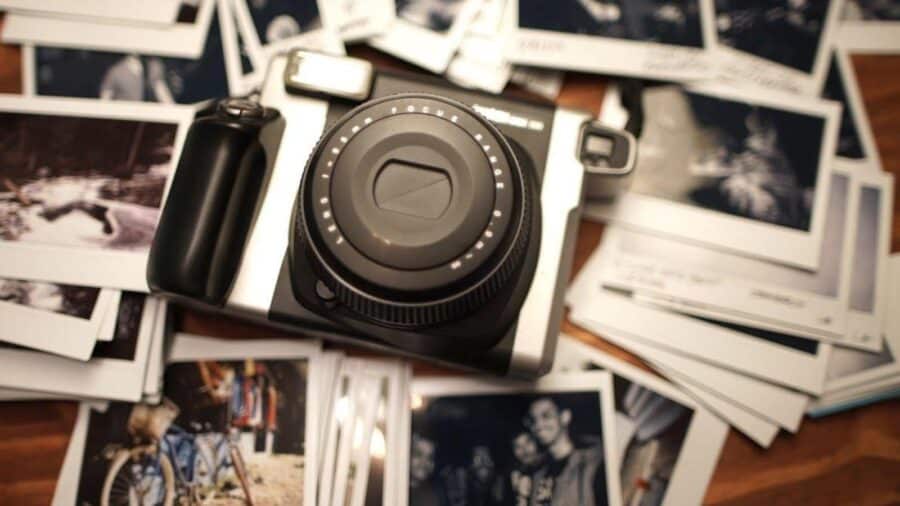 Fujifilm Instax Wide 300 : immortalisez les moments inoubliables