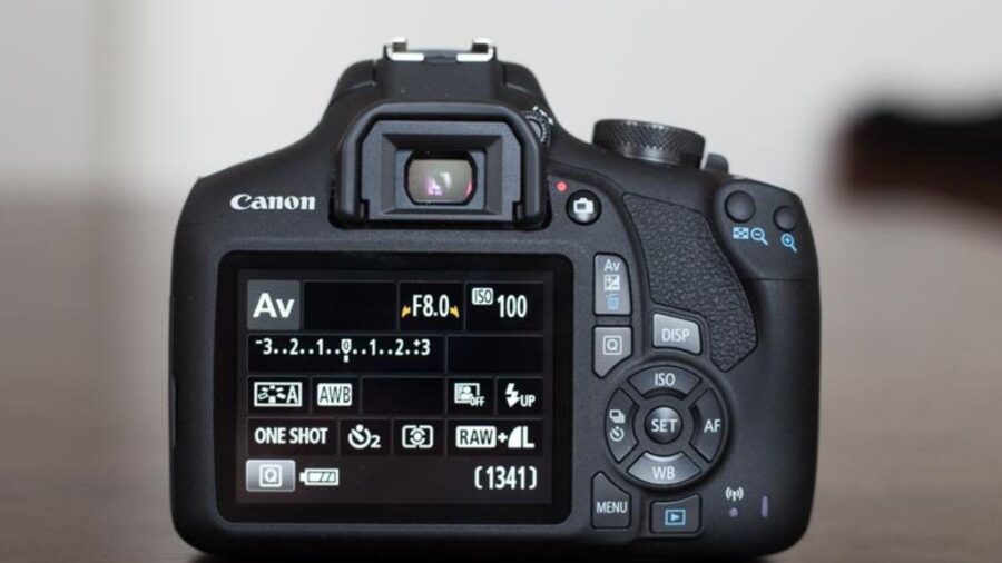 Canon EOS 2000D : le meilleur appareil photo reflex pour démarrer en photographie