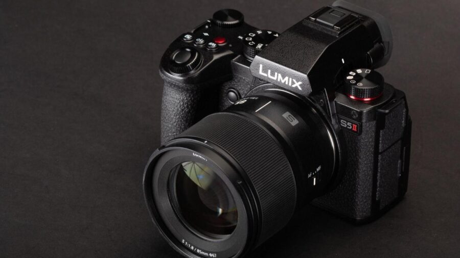 Panasonic Lumix S5M2