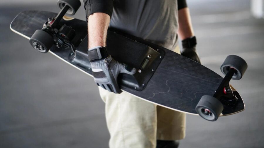 Apap : le skateboard électrique innovant pour tous les niveaux
