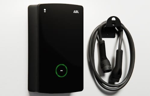 Wallbox eM4
Borne de recharge
Véhicules électriques