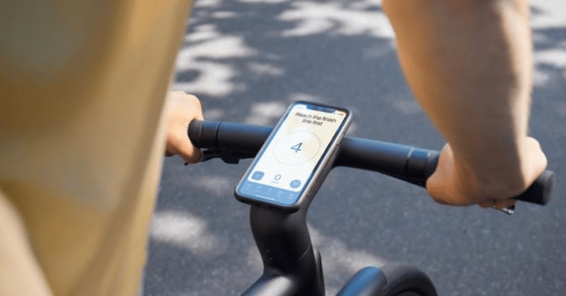Cowboy lance des jeux intégrés pour ses vélos électriques