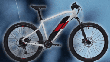 Rockrider E-ST 100 : Decathlon sacrifie le prix de son VTT électrique pas cher