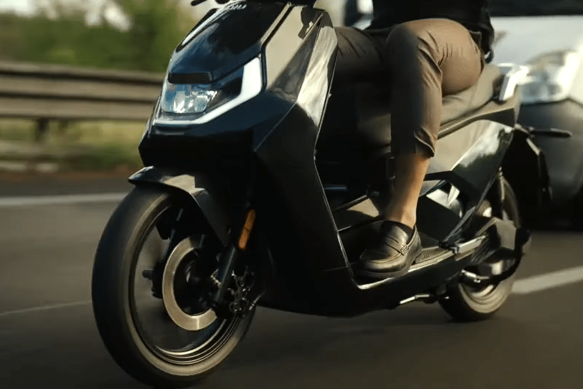 Révolution électrique : Cette nouveauté redéfinit le scooter de demain !