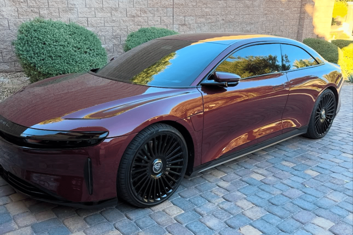 Quand une star du Basket Ball s'achète une voiture électrique "Diesel"