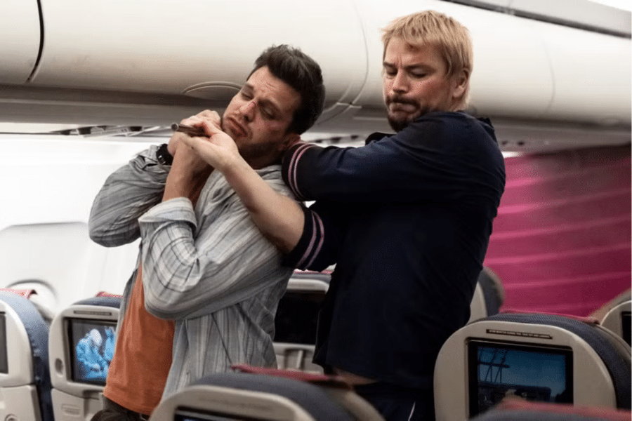 Fight or Flight : Josh Hartnett déchaîné dans un Bullet Train version avion