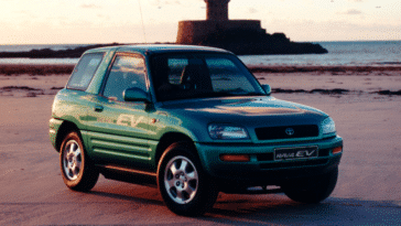 En 1996, la RAV4 EV de Toyota était déjà un pionnier de l’électrique