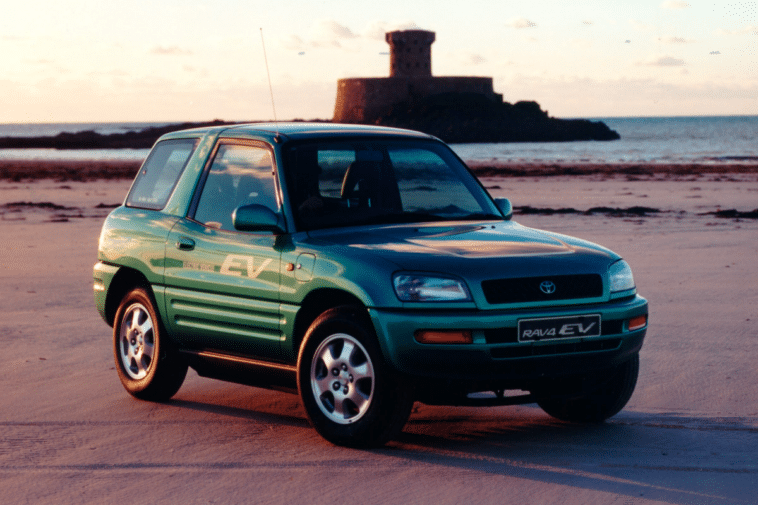 En 1996, la RAV4 EV de Toyota était déjà un pionnier de l’électrique