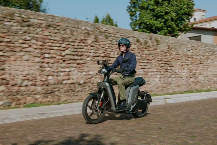 Askoll XKP80 : un scooter 100 % italien, 100 % électrique