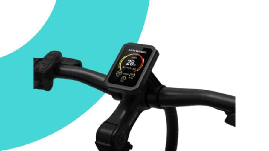 Focus sur l'écran de couleur du Basat de Mokwheel