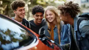 Pour quelles raisons les jeunes adoptent de plus en plus la voiture électrique ?