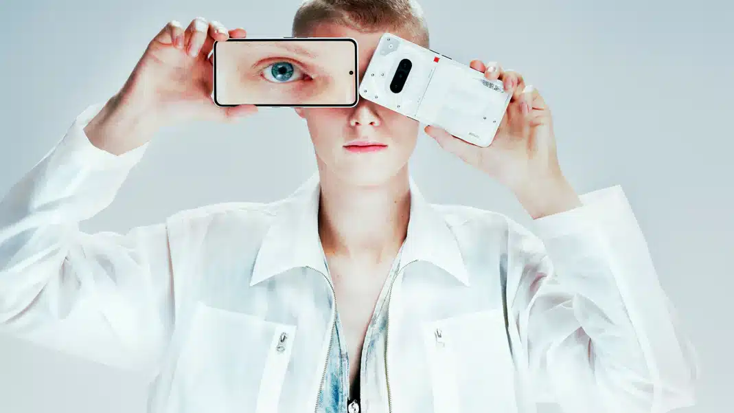 Nothing - Phone (3a) et Phone (3a) Pro