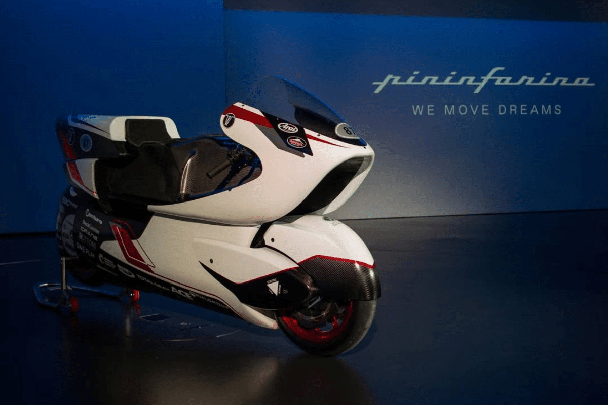 Découvrez le nouveau design de moto signé Pininfarina – un véritable plaisir pour les yeux !