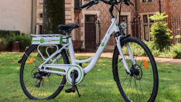 Ce vélo électrique made in France n'a même pas de batterie