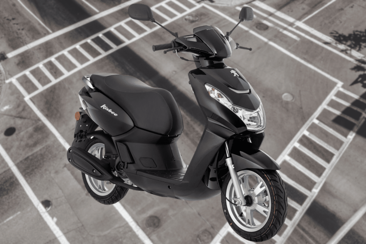 Kisbee : d'une gamme de scooter à une marque : un choix osé de Peugeot ?