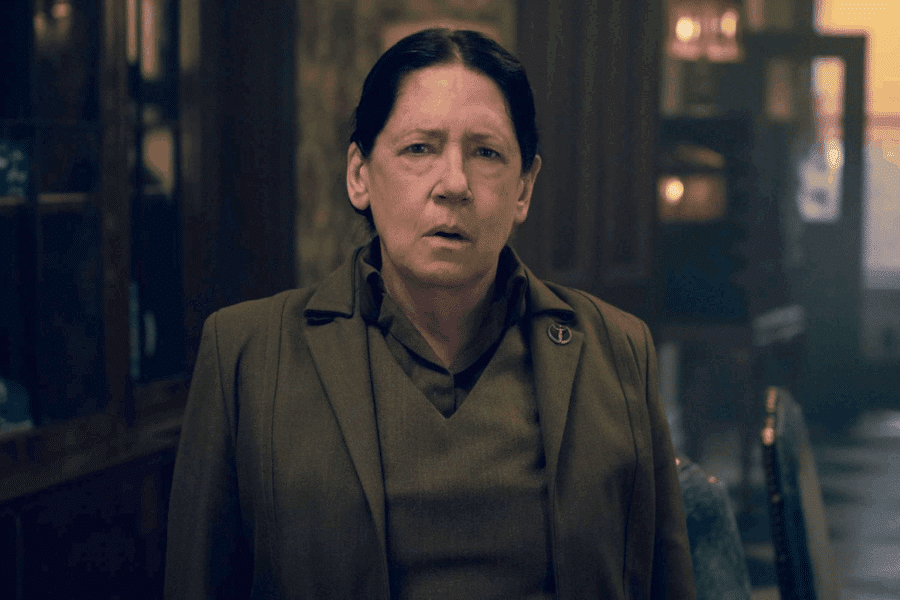 The Handmaid's Tale aura-t-elle une nouvelle saison et quel est le lien avec The Testaments ?