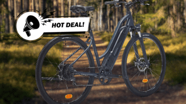 Le VTC Riverside 100E : Le vélo fait le buzz, maintenant en promo chez Décathlon !