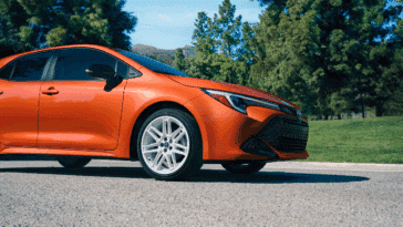 La Toyota Corolla Hatchback FX 2026 s'offre un look rétro avec ces nouvelles jantes !