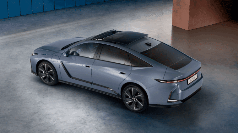 La nouvelle Lexus ES arrive en Europe et elle ne sera pas uniquement en version électrique