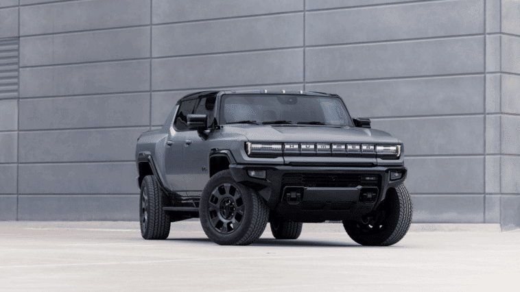 La Hummer EV a un système de direction similaire à celui des crabes pour mieux se parker !