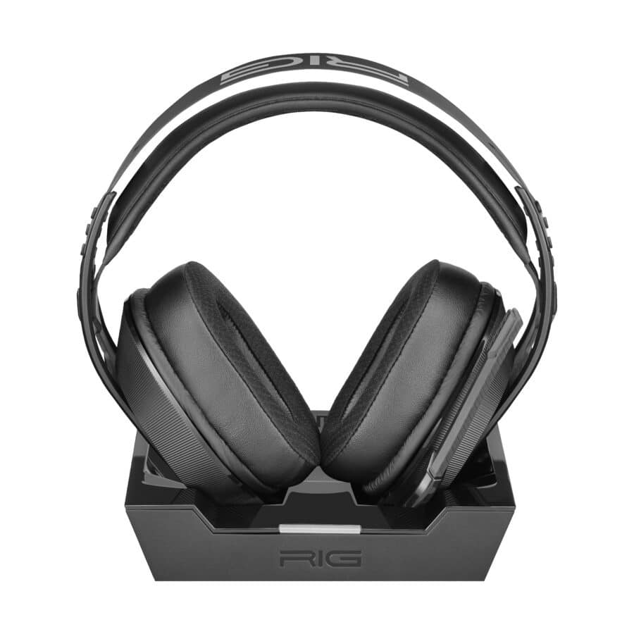 Le casque Nacon RIG 900 Max HS sur fond blanc