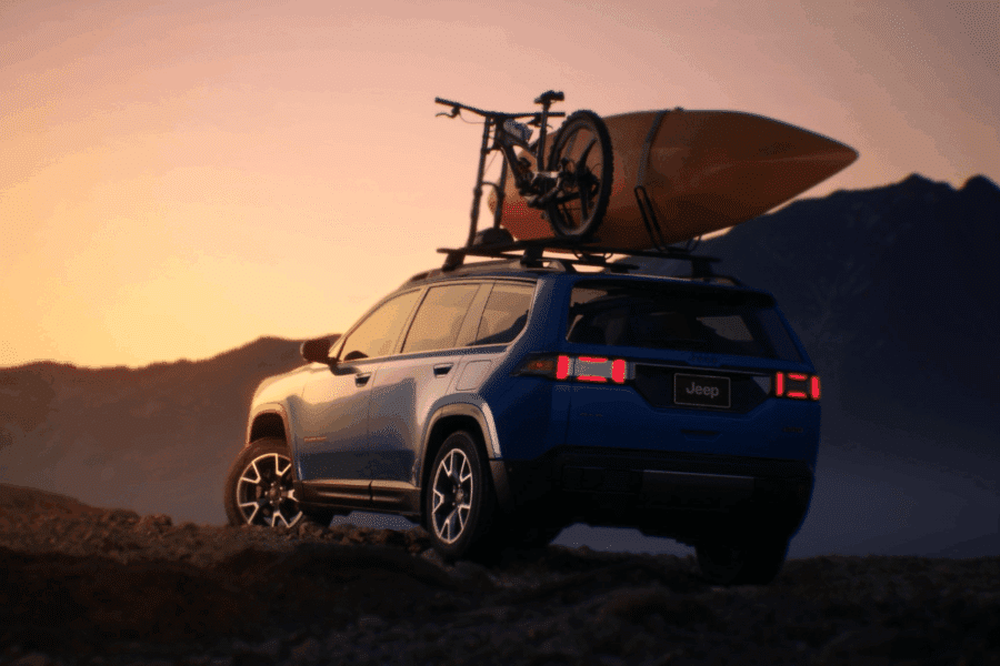 Jeep Cherokee 2026 : le successeur dévoilé avec un tableau de bord de rêve !