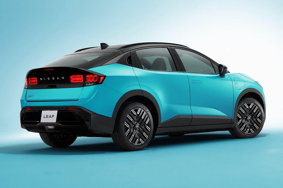 La Nissan LEAF 2026 : Un crossover électrique audacieux qui redéfinit le marché des EV !