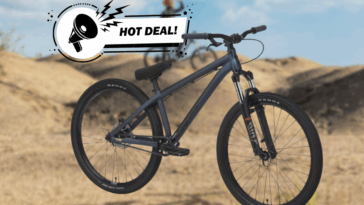 Dirt à prix cassé ! Le NS Zircus 26" bleu de chez Decathlon est seulement à 599€ en ce moment !