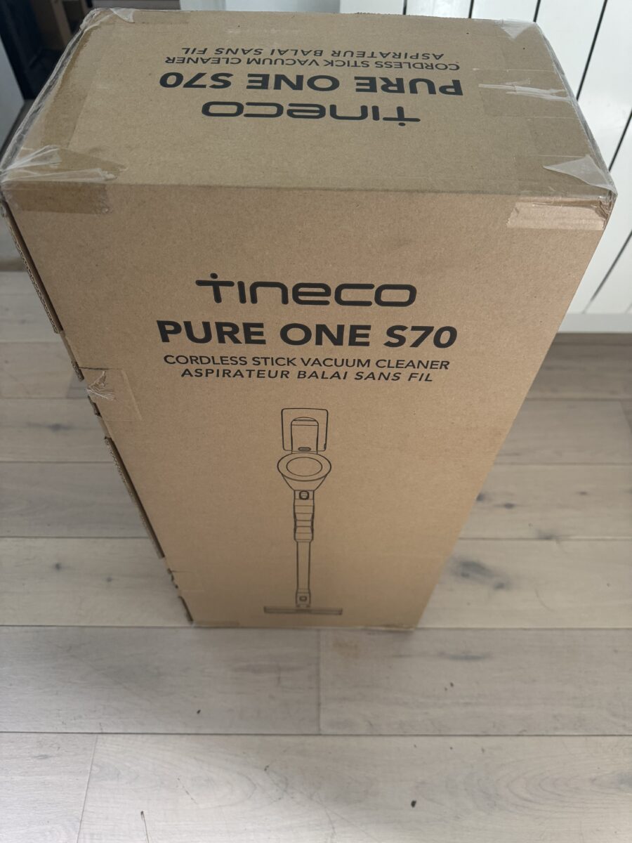 J’ai testé le Tineco Pure One S70 : l’aspirateur balai connecté qui veut remplacer Dyson ?