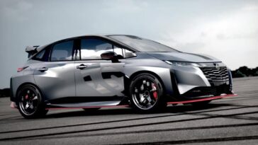 Nissan Aura NISMO RS