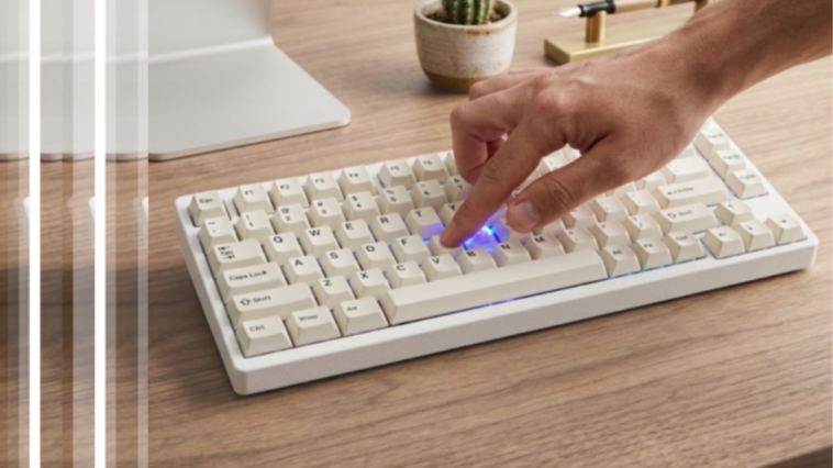 Test du clavier EpoMaker AK820 Pro ISO